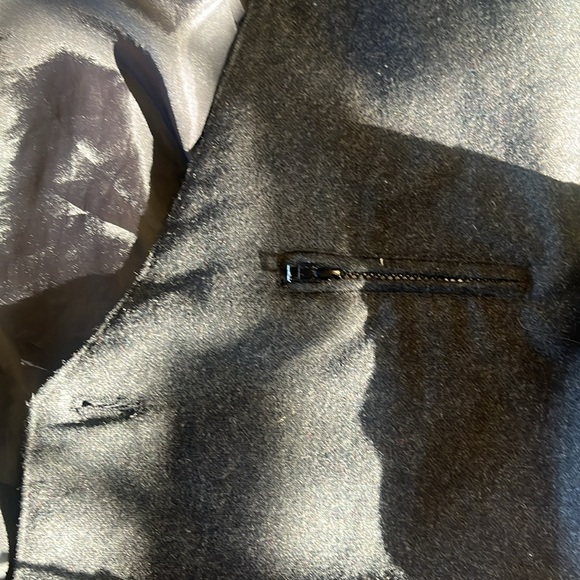 Sovereign Code Black Jacket - Picture 8 of 9